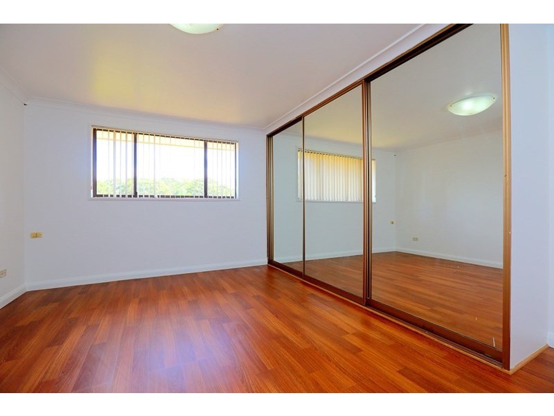 162 Rex Road, Georges Hall NSW 2198