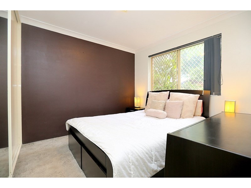 30/4-6 Dellwood Street, Bankstown NSW 2200