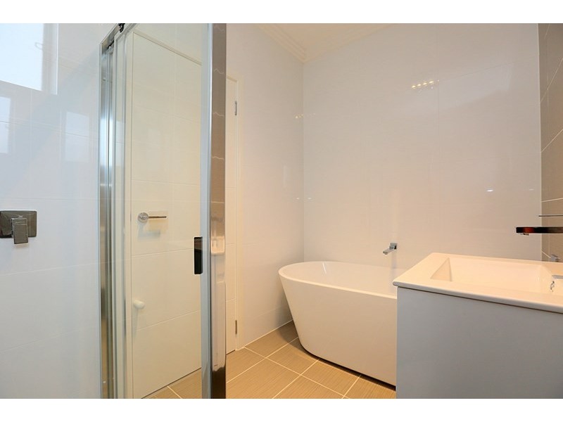 2/245 Cooper Road, Yagoona NSW 2199