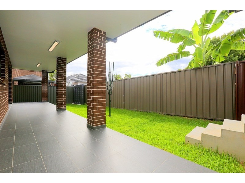 3/245 Cooper Road, Yagoona NSW 2199