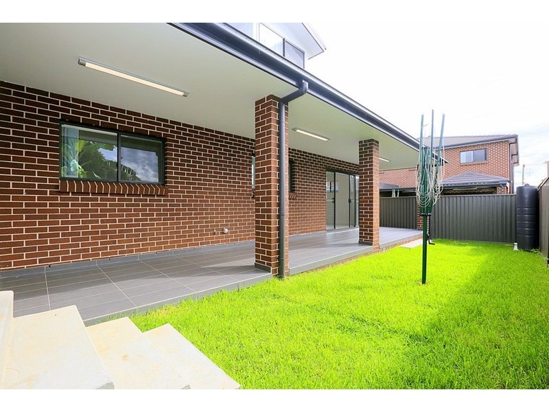 3/245 Cooper Road, Yagoona NSW 2199