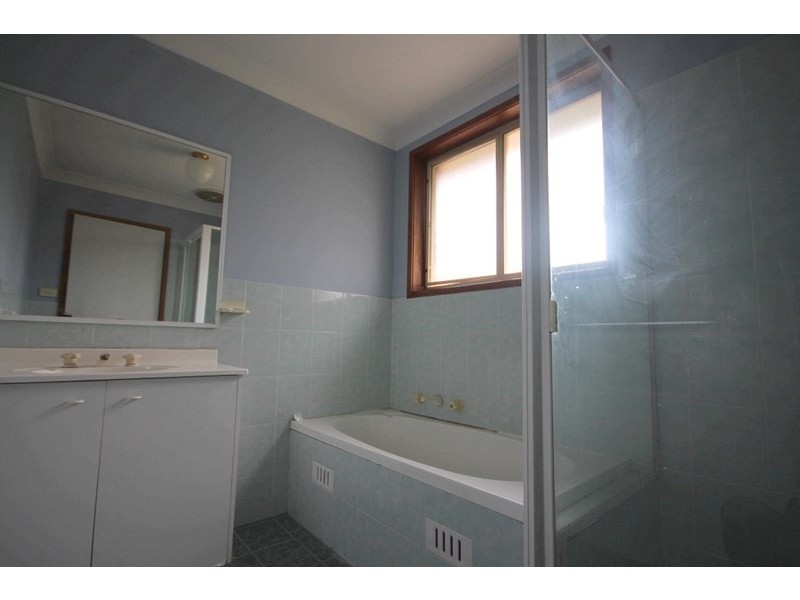 2/92 Gardenia Avenue, Bankstown NSW 2200