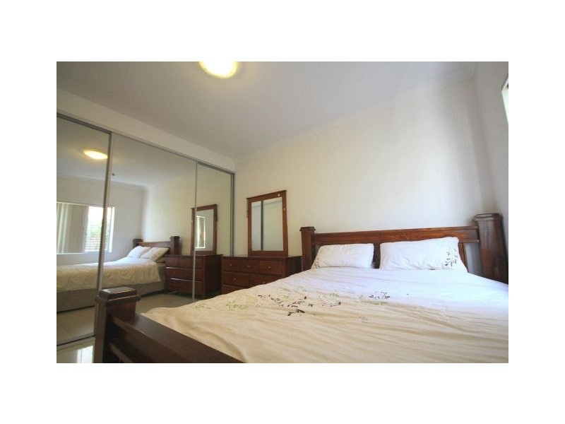 13/139 Waterloo Road, Greenacre NSW 2190