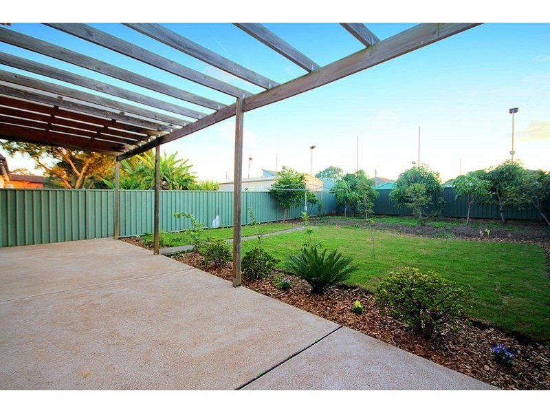 9 Pentland Avenue, Roselands NSW 2196