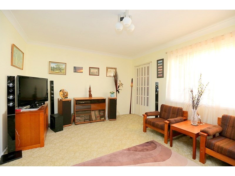 12 Brooke Street, Bass Hill NSW 2197