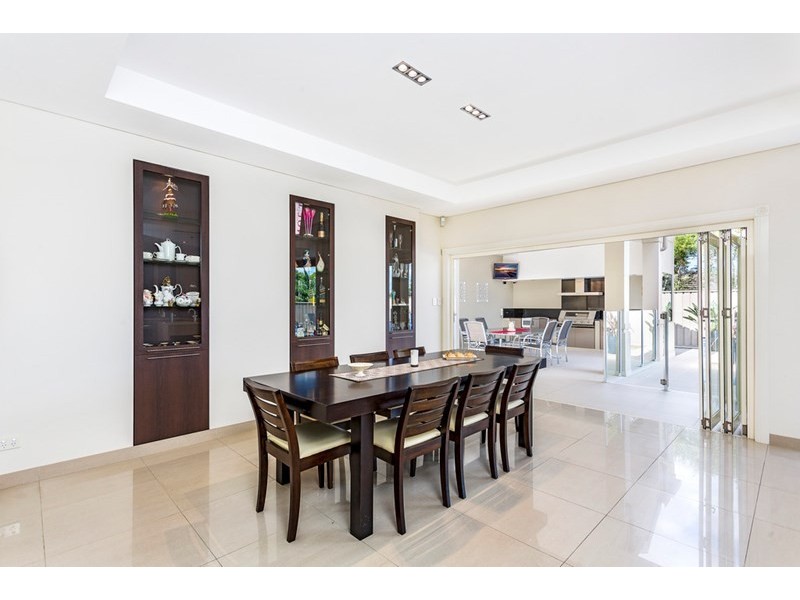 15 Josephine Crescent, Georges Hall NSW 2198