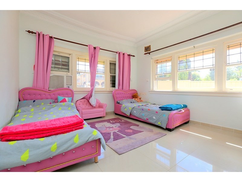 5 Highland Avenue, Bankstown NSW 2200