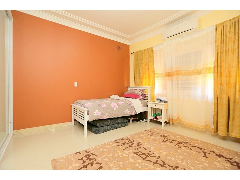 5 Highland Avenue, Bankstown NSW 2200