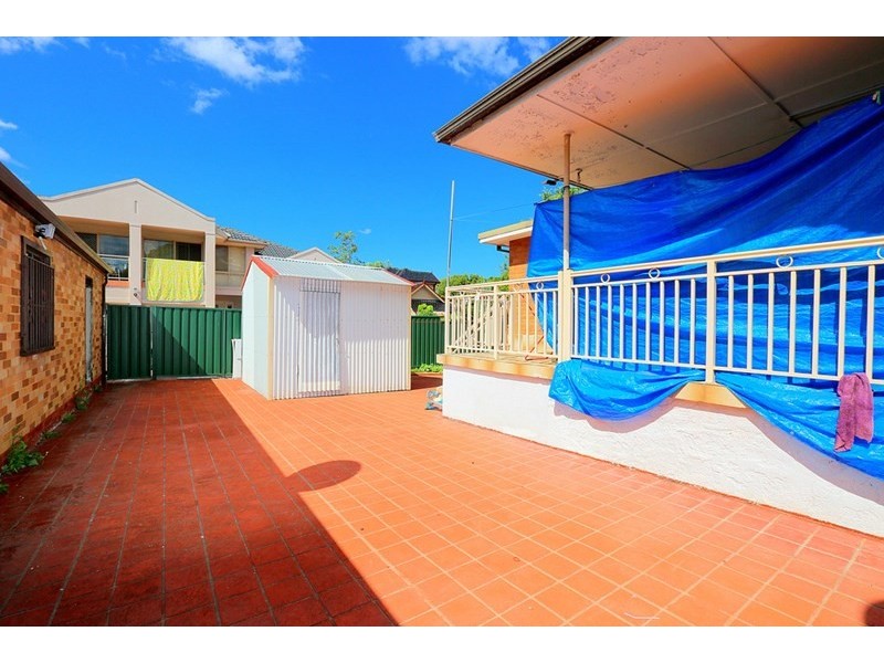 5 Highland Avenue, Bankstown NSW 2200