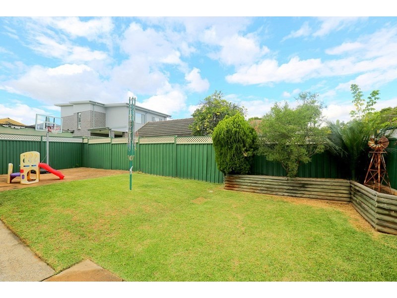 42 Gray Crescent, Yagoona NSW 2199