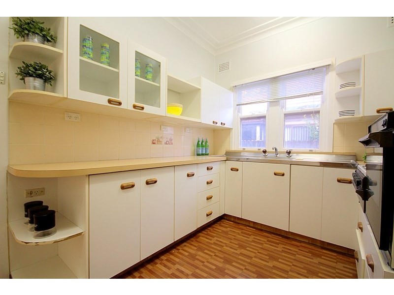 8 Birrong Avenue, Birrong NSW 2143