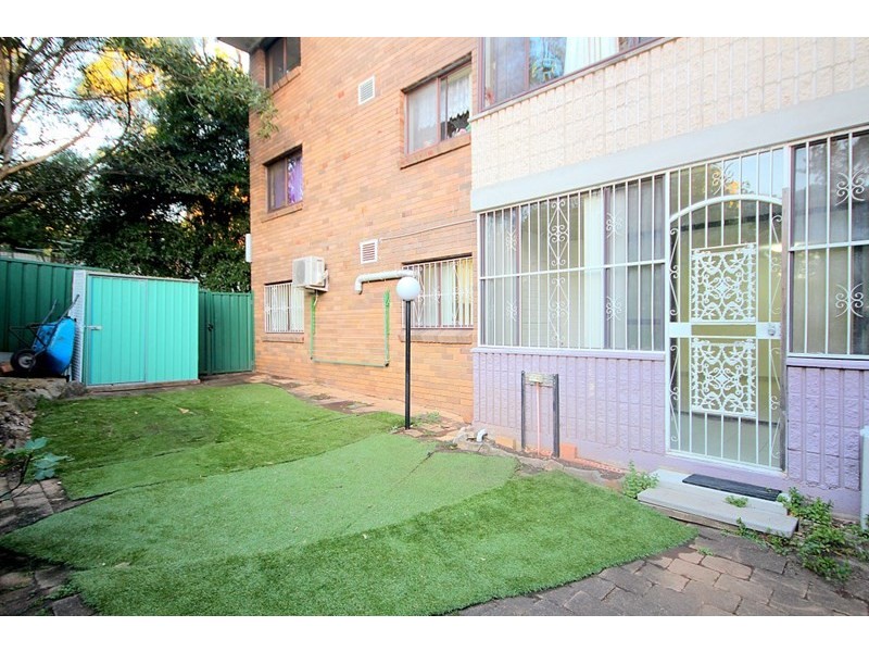 13/85-87 Cairds Avenue, Bankstown NSW 2200