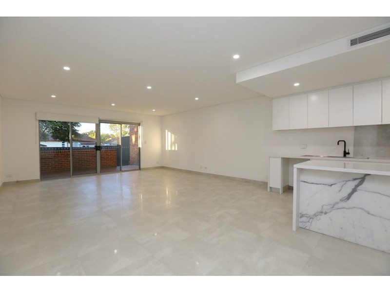 20 Langdale Avenue, Revesby NSW 2212