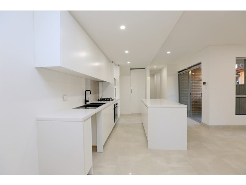 20 Langdale Avenue, Revesby NSW 2212