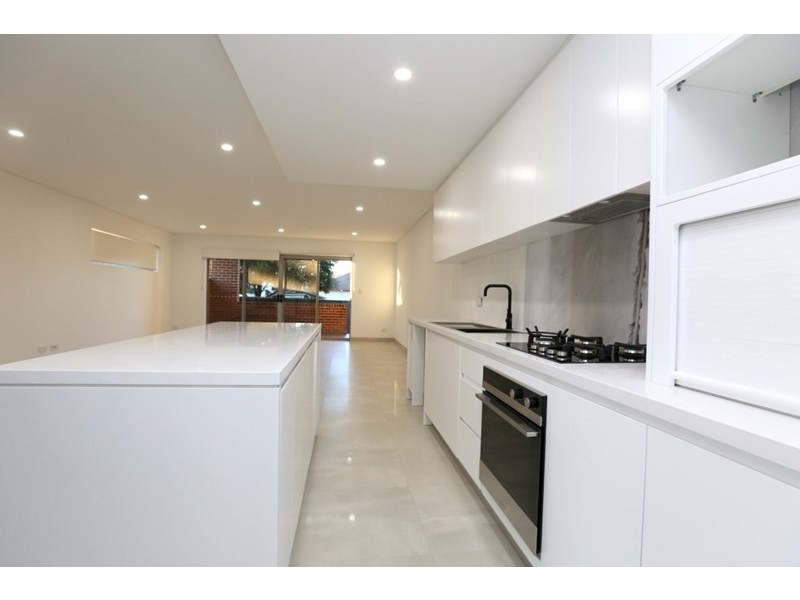 20 Langdale Avenue, Revesby NSW 2212