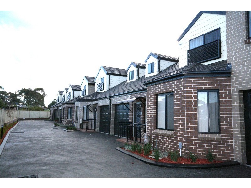 7/17 Sunset Avenue, Bankstown NSW 2200