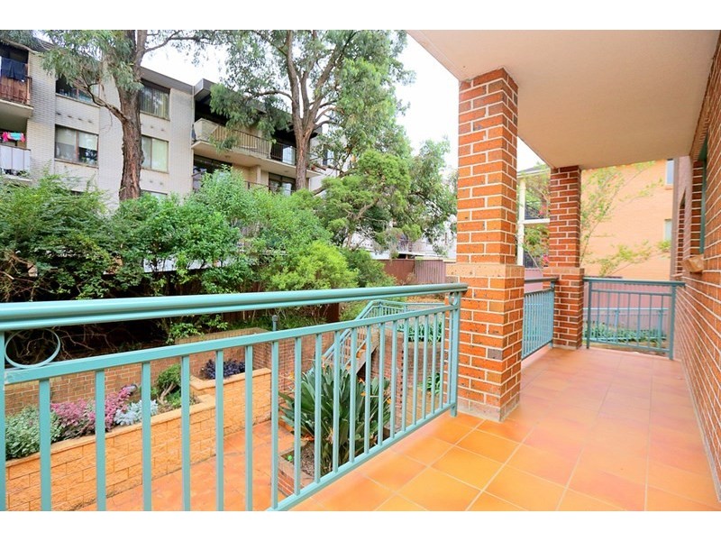 10/10-14 Milton Street, Bankstown NSW 2200