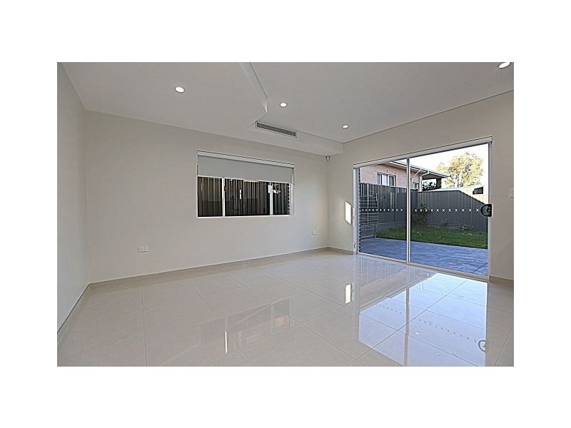 1/41 Highland Avenue, Bankstown NSW 2200