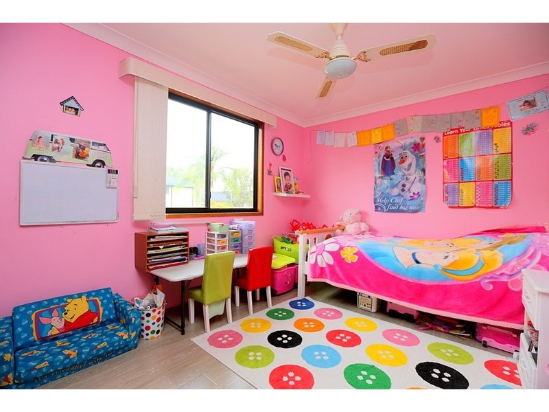 25 Wenke Crescent, Yagoona NSW 2199