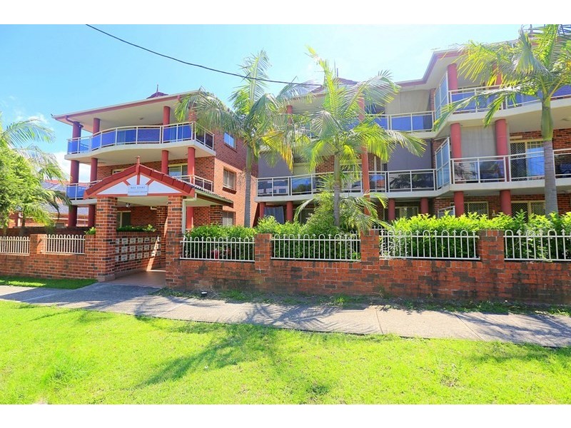 1/8-12 Bungalow Crescent, Bankstown NSW 2200