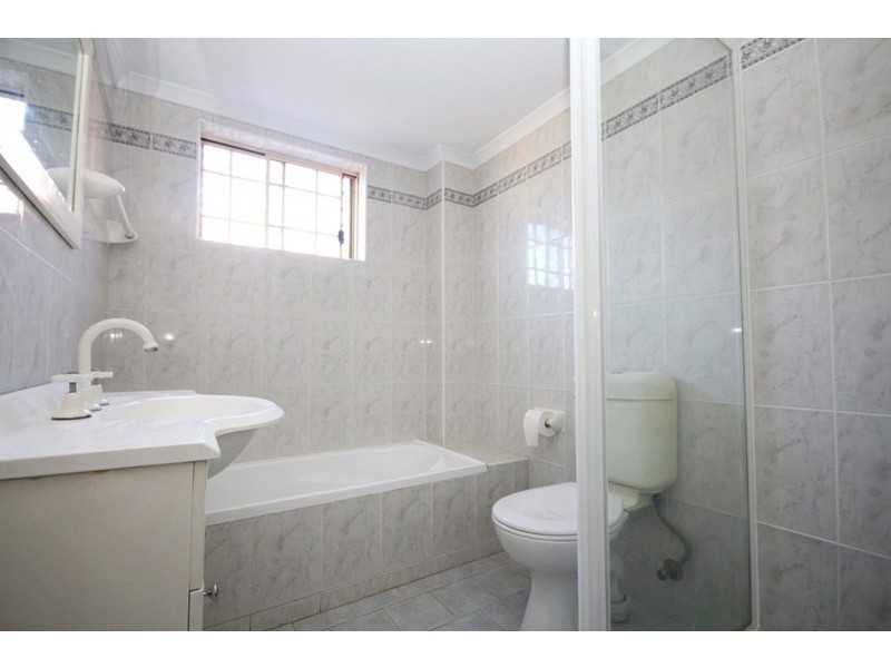 1/8-12 Bungalow Crescent, Bankstown NSW 2200