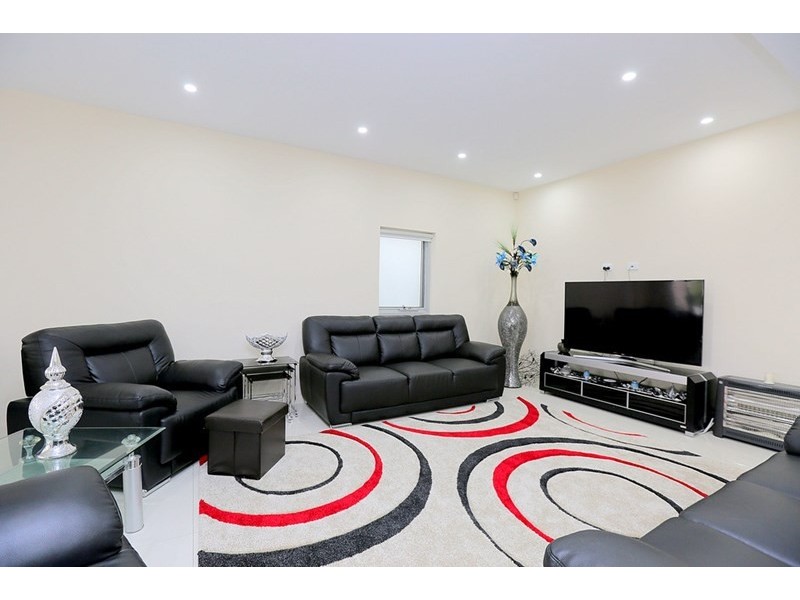 2B Shannon Street, Greenacre NSW 2190