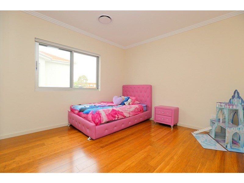 2B Shannon Street, Greenacre NSW 2190