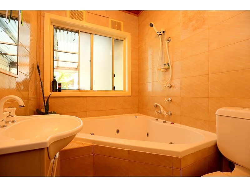 6 Bullock Avenue, Chester Hill NSW 2162