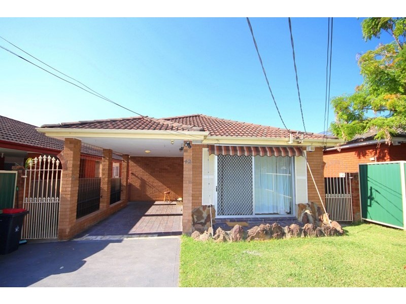 42 Adeline Street, Bass Hill NSW 2197