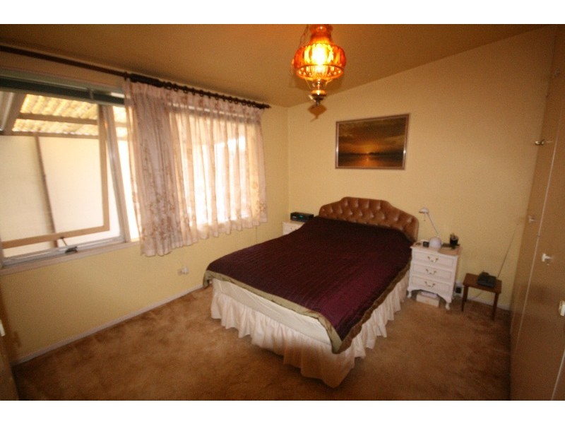 37 Crucie Avenue, Bass Hill NSW 2197