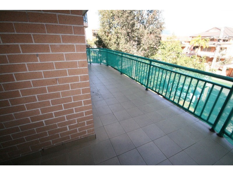 12/13-15 Gordon Street, Bankstown NSW 2200