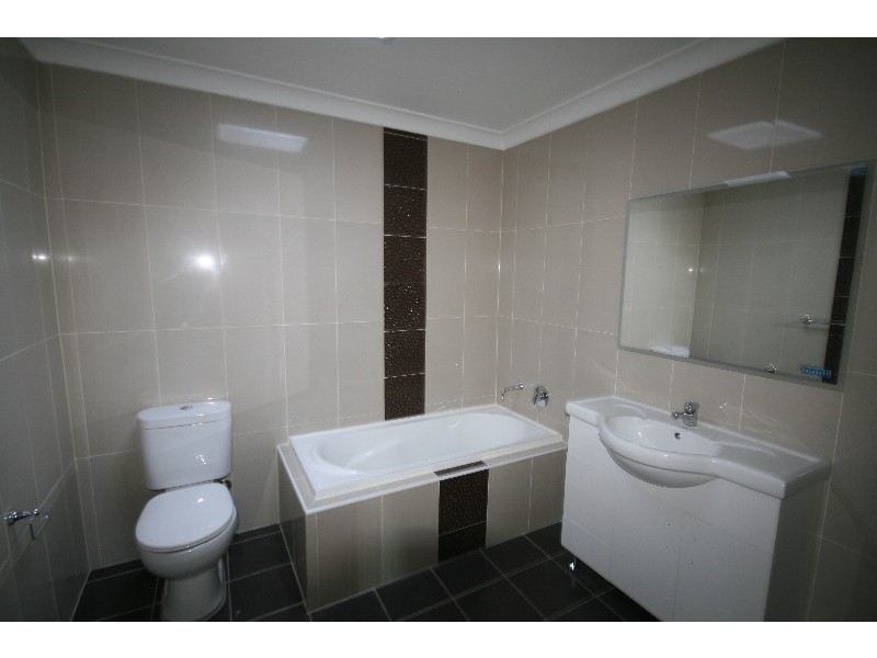 5/17 Sunset Avenue, Bankstown NSW 2200