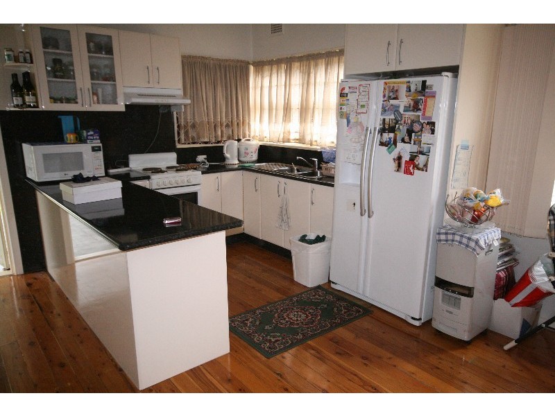 11 Burton Avenue, Chester Hill NSW 2162