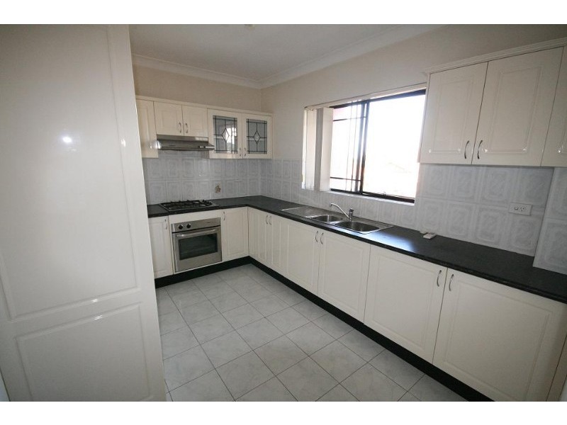 28/7-13 Melanie Street, Bankstown NSW 2200