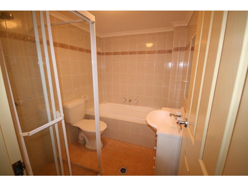 4/274 Stacey Street, Bankstown NSW 2200