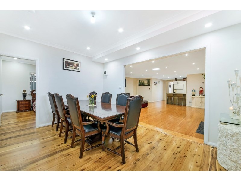 23 Endeavour Road, Georges Hall NSW 2198