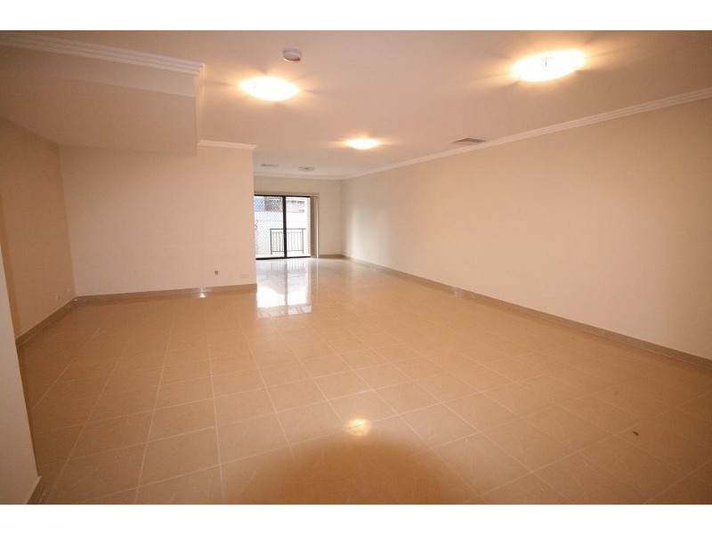 5/17 Sunset Avenue, Bankstown NSW 2200