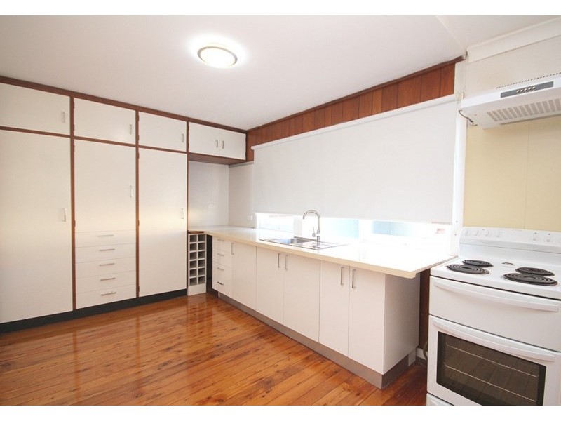 10 Winifred Street, Condell Park NSW 2200