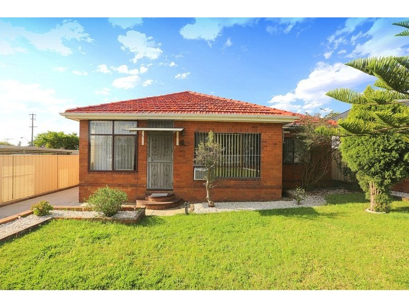 105 Norfolk Road, Greenacre NSW 2190
