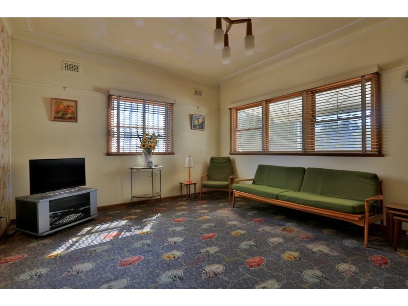 1A Tewinga Road, Birrong NSW 2143