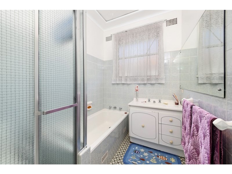 9 Glenn Place, Yagoona NSW 2199