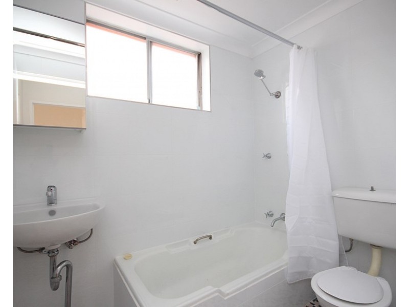 4/39 Augusta Street, Punchbowl NSW 2196