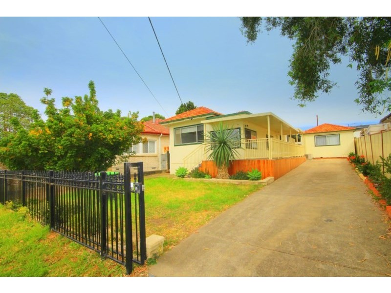 202 Gascoigne Road, Yagoona NSW 2199
