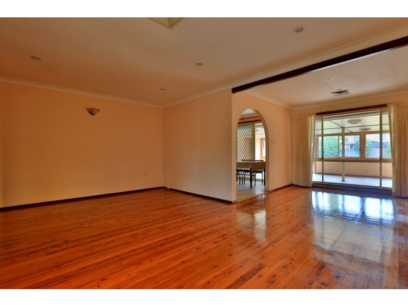 187 Rex Road, Georges Hall NSW 2198