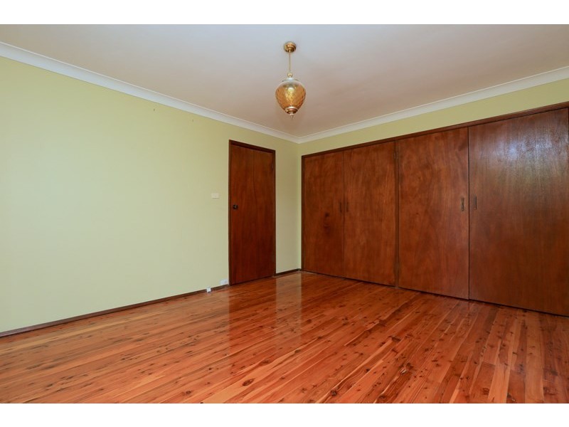 187 Rex Road, Georges Hall NSW 2198