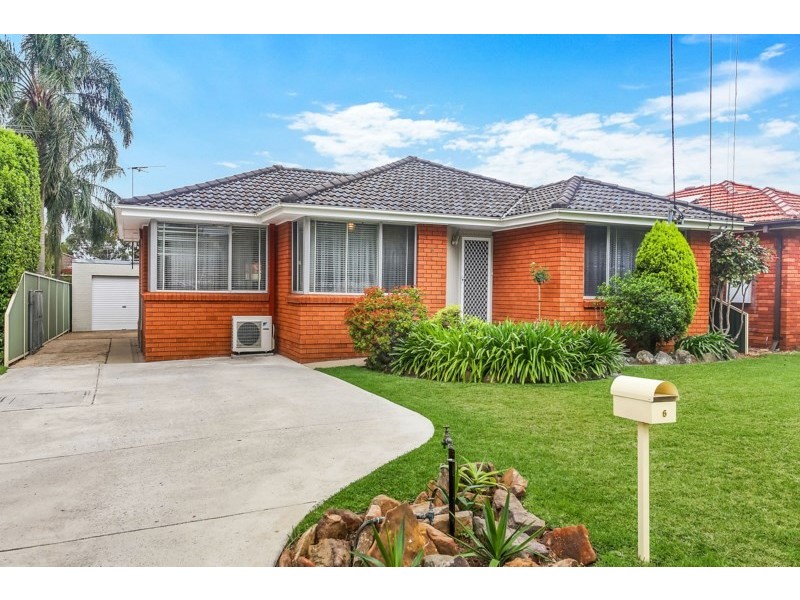 6 Kurrajong Avenue, Georges Hall NSW 2198