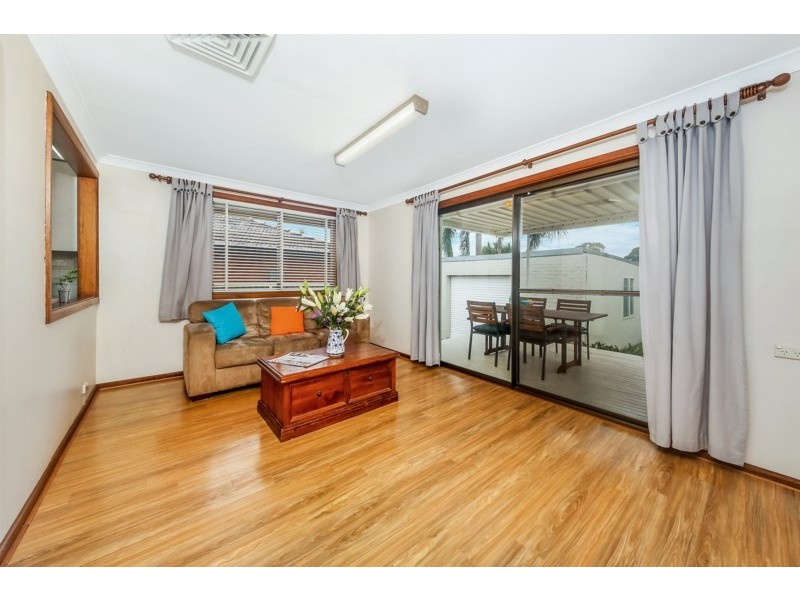 6 Kurrajong Avenue, Georges Hall NSW 2198