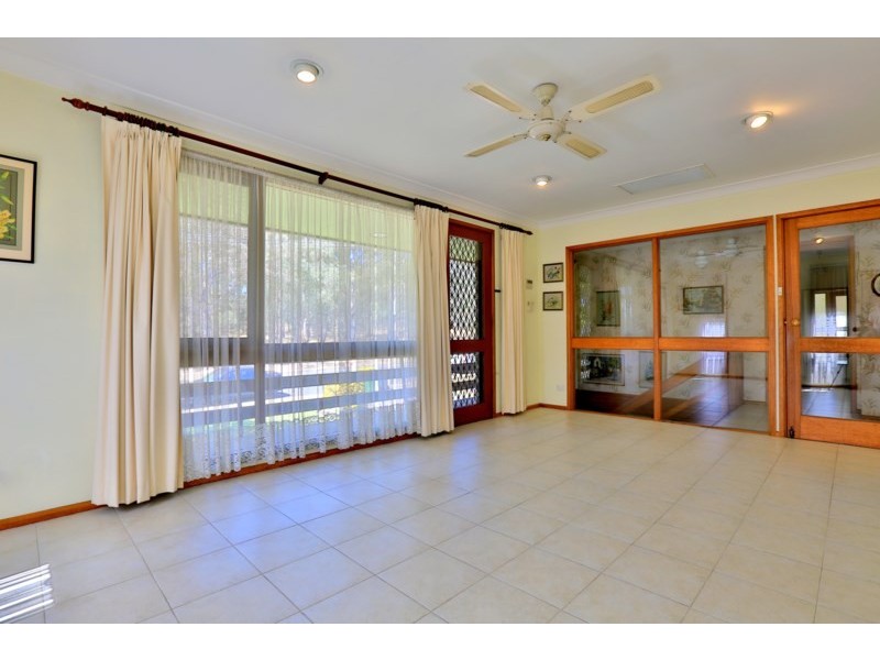 24 Rex Road, Georges Hall NSW 2198