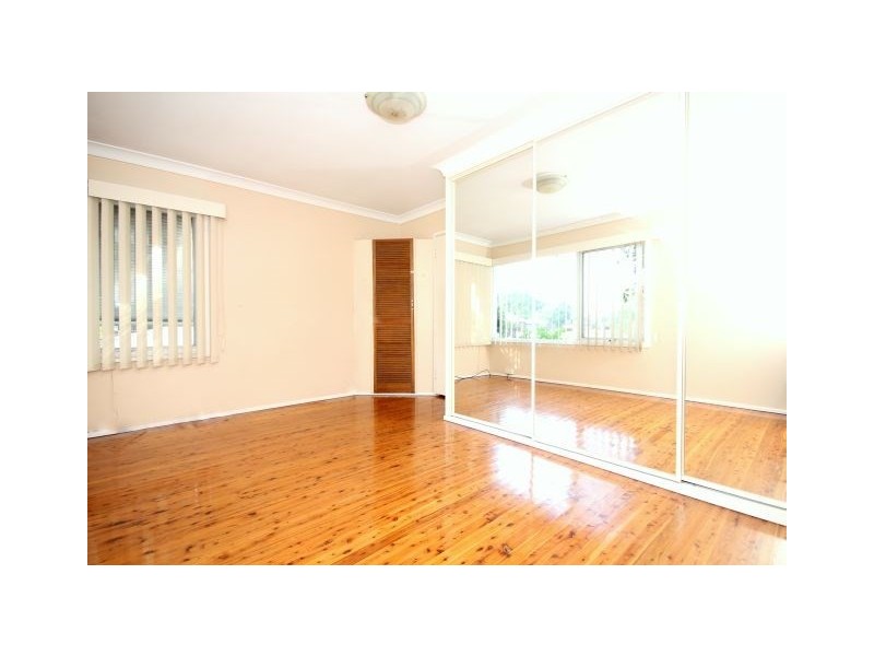 106 Rex Road, Georges Hall NSW 2198