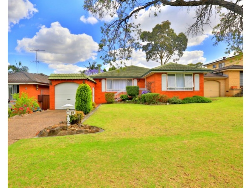 66 Flinders Road, Georges Hall NSW 2198